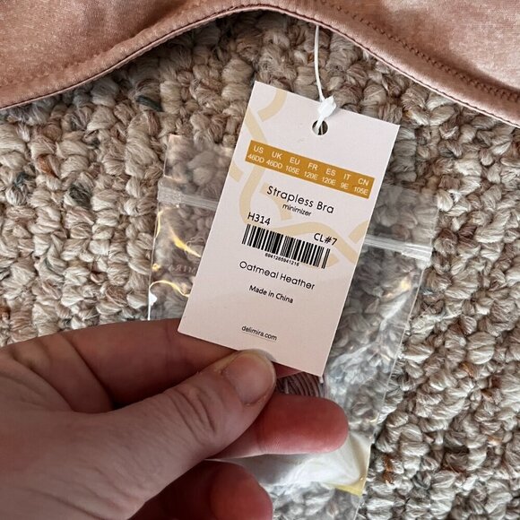 Delimira Women's Underwire Strapless Bra 46DD Oatmeal NWT Removable Straps - Picture 6 of 9